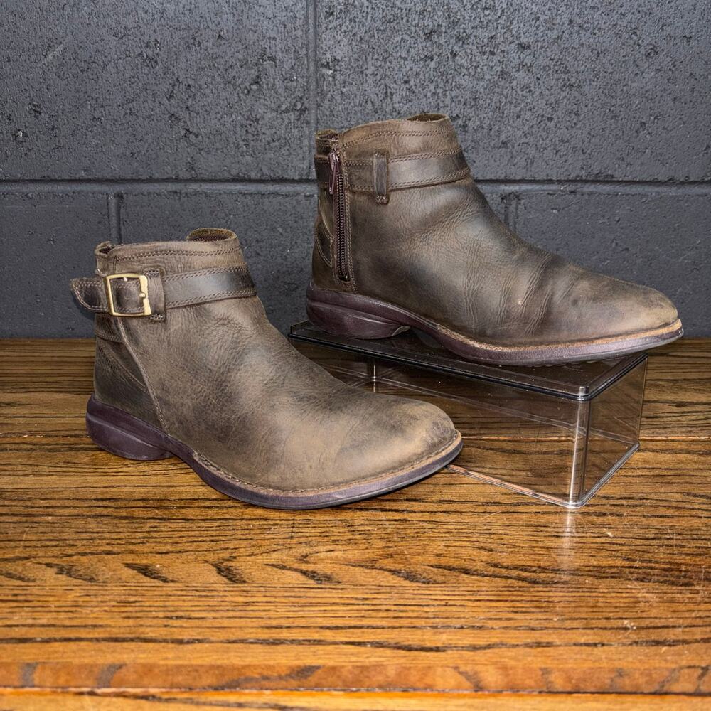 Merrell Women’s Size 8.5 Leather Ankle Boots Buckle Strap Comfort Booties